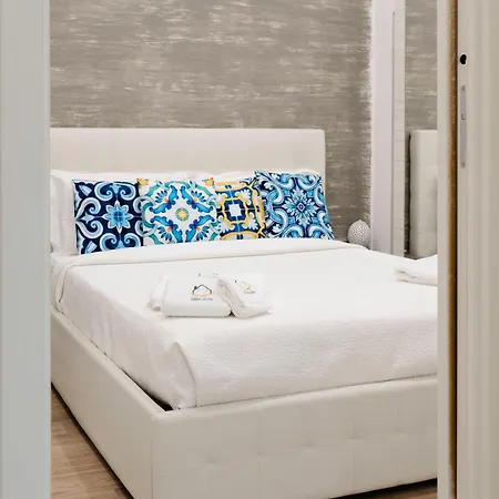 Eden Suite - Central Apartment With Balcony - Molfetta Exterior foto